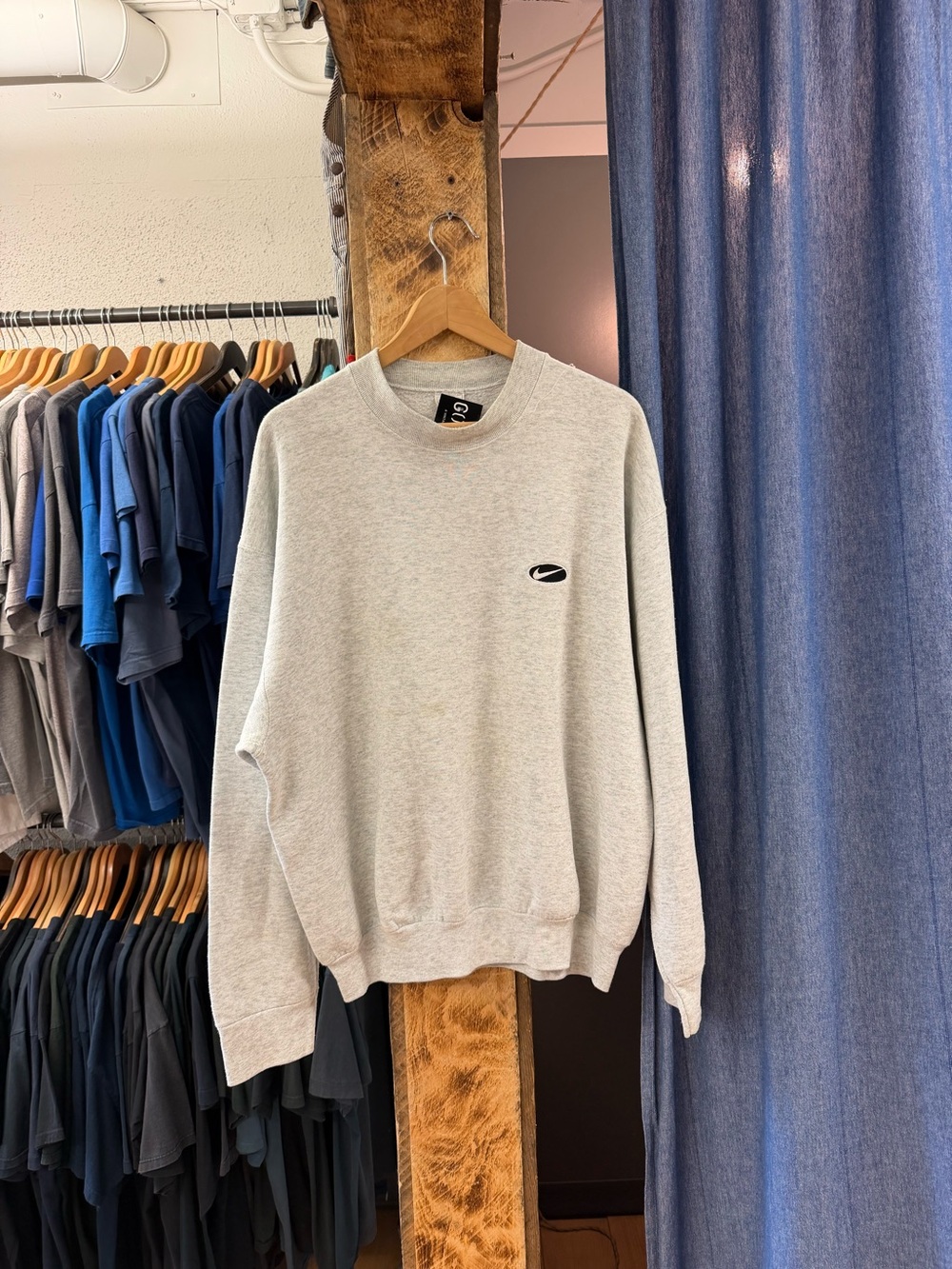 Vintage Nike grey sweatshirt
